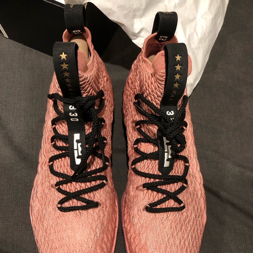 LeBron 15 Hollywood